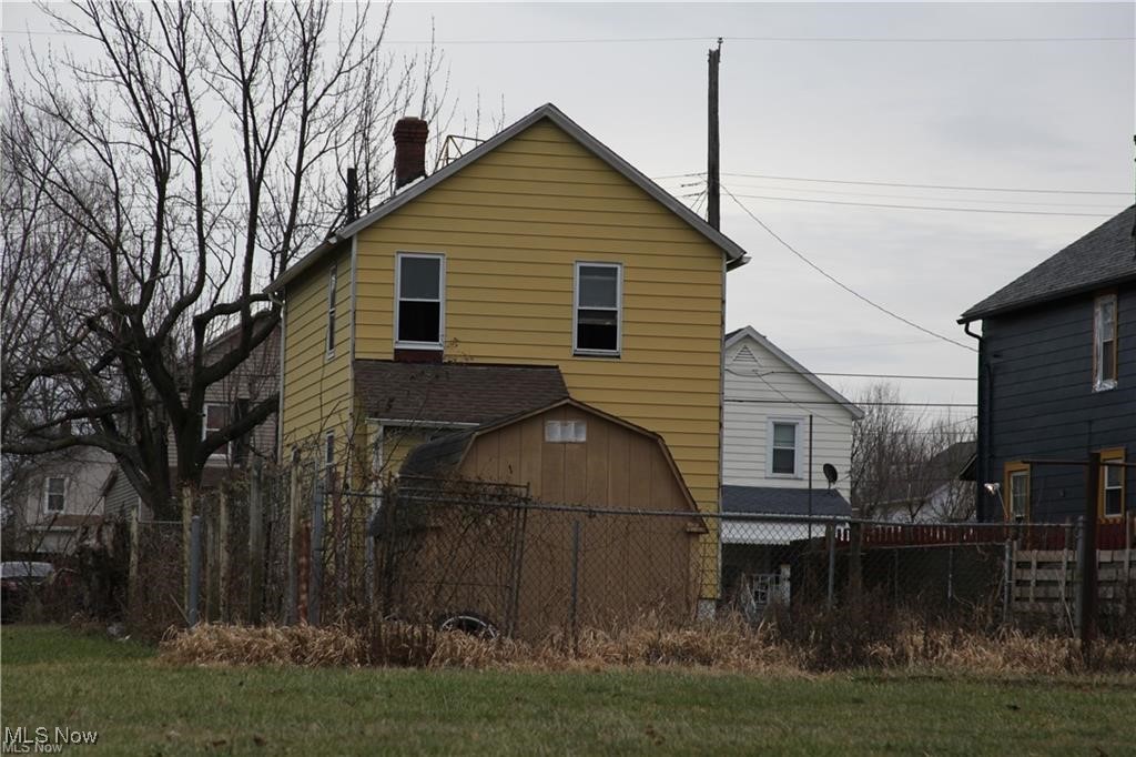 3144 Camden Avenue, Lorain, Ohio image 4