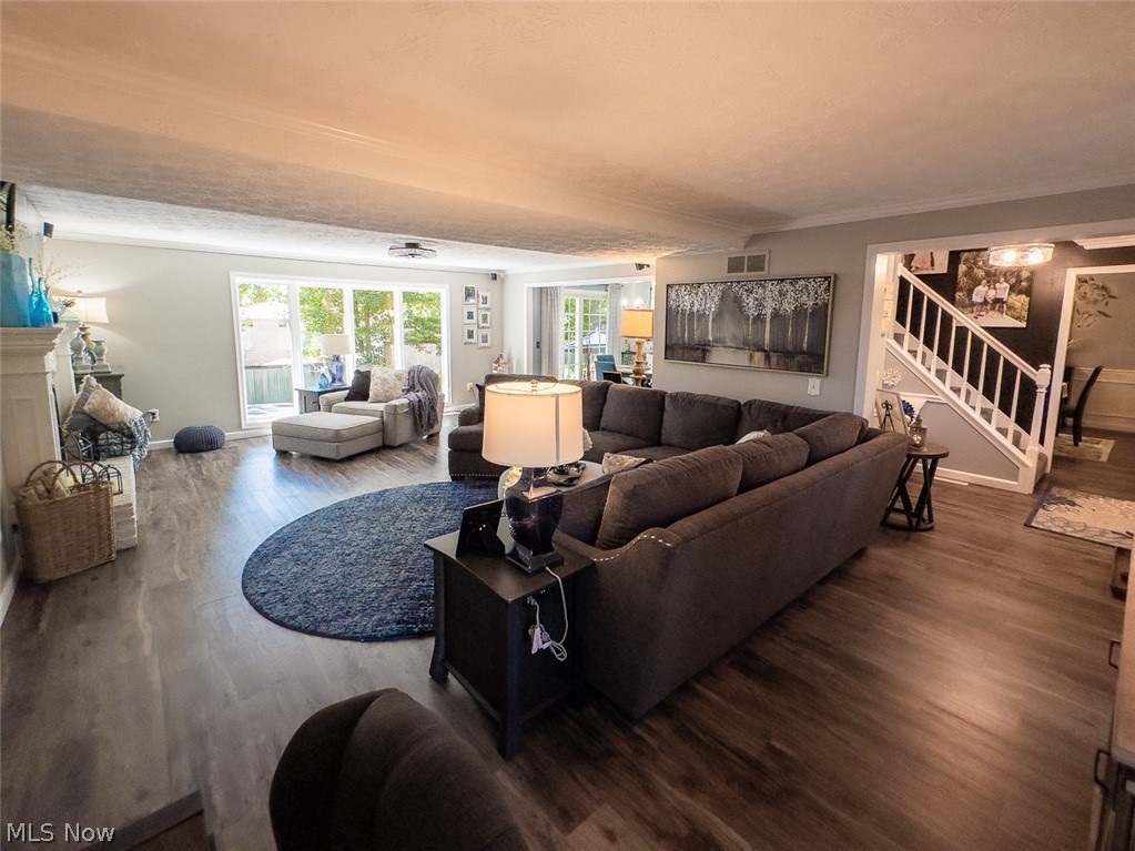 Woodland Hills - Residential