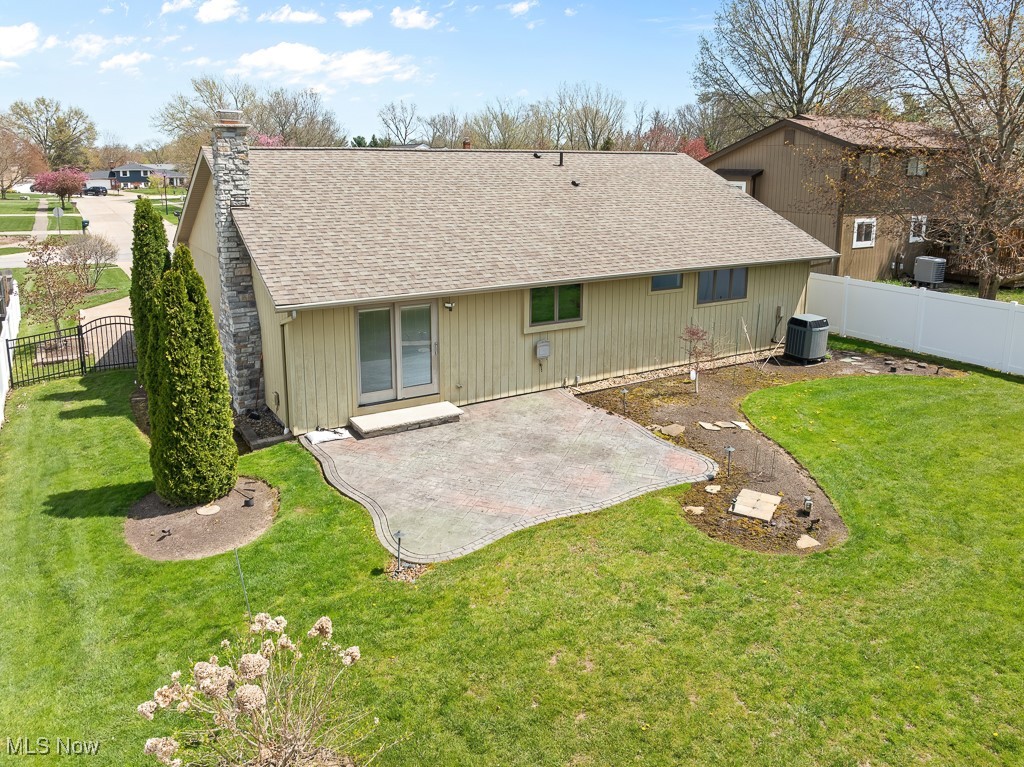 19032 Quail Hollow Drive, Strongsville, Ohio image 44
