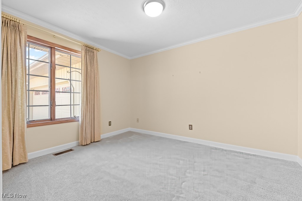 19032 Quail Hollow Drive, Strongsville, Ohio image 7