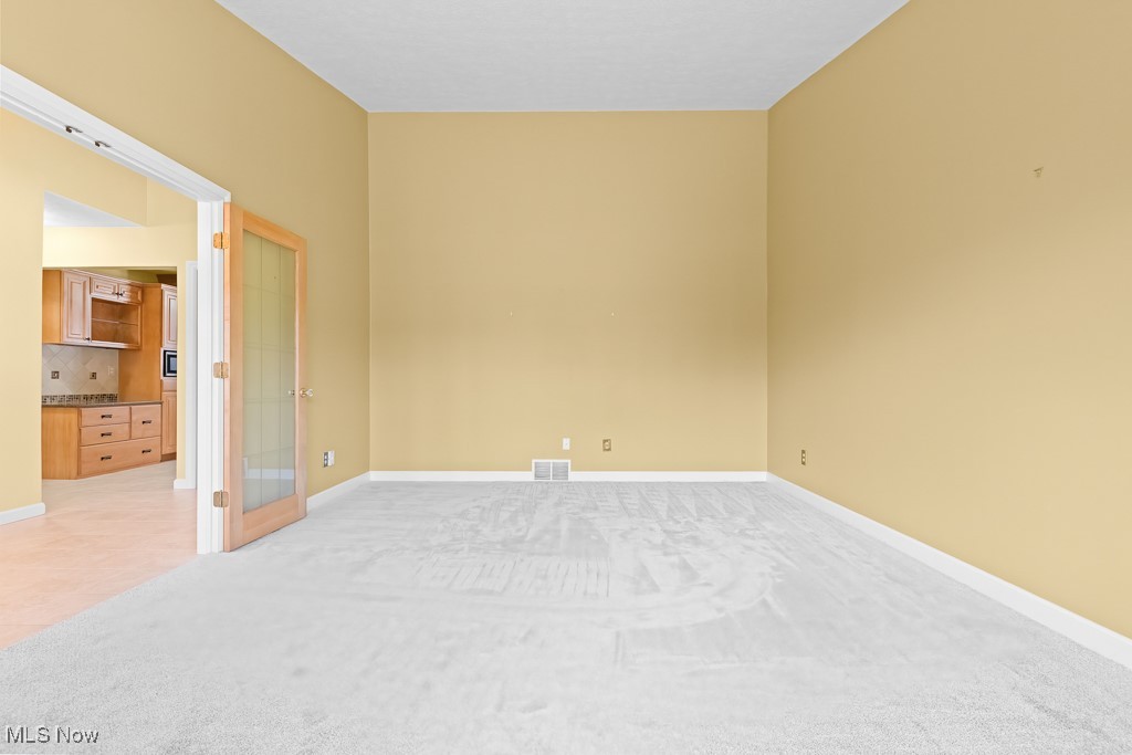 19032 Quail Hollow Drive, Strongsville, Ohio image 12