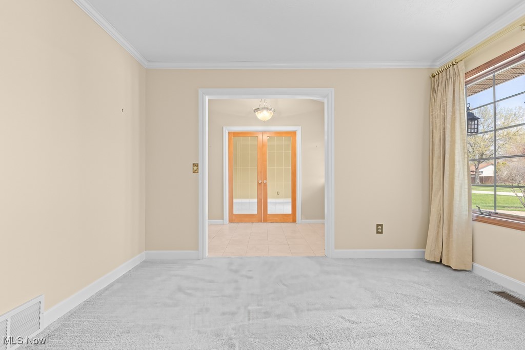 19032 Quail Hollow Drive, Strongsville, Ohio image 8