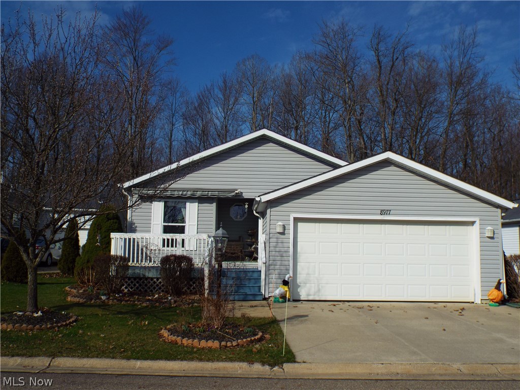 Lakeside Terrace - Residential