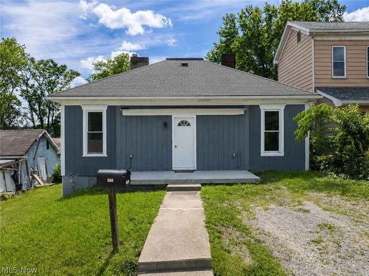 Photo 1 of 20 — 118 Spring Avenue, Mingo Junction, OH 43938