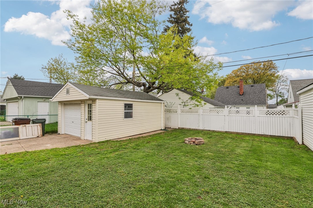 5610 Charles Avenue, Parma, Ohio image 36