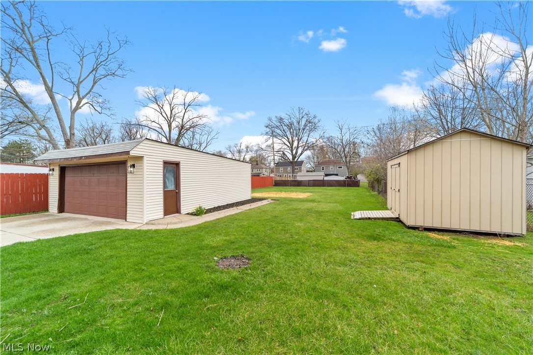 7377 Greenleaf Avenue