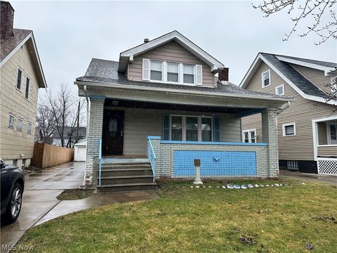 Homes For Sale - 13307 Maplerow Avenue<br/> Garfield Heights, OH 44105