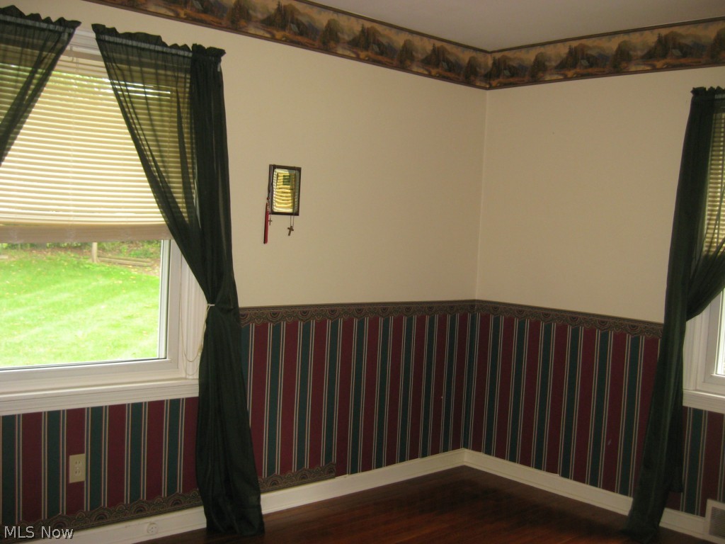 H & M KENT 3 LOT 26 F 90.7 - Residential