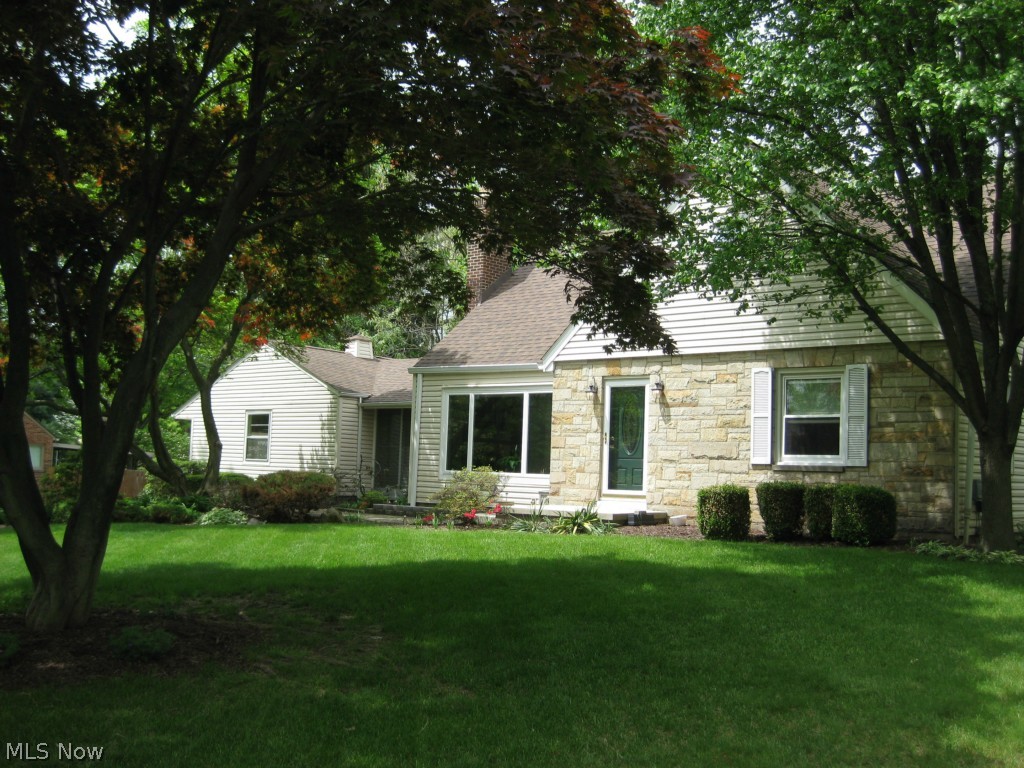 H & M KENT 3 LOT 26 F 90.7 - Residential