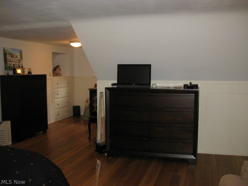 H & M KENT 3 LOT 26 F 90.7 - Residential