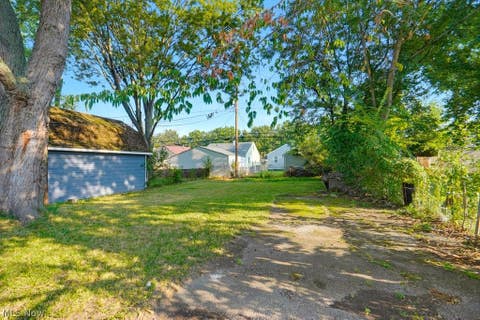 Tiny photo for 18614 Homeway Road, Cleveland, OH 44135 (MLS # 5239068)