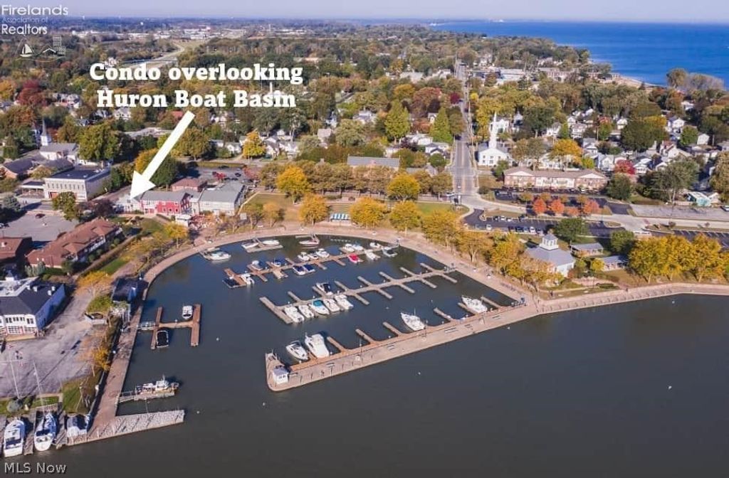 Photo of 352 Main Street #B, Huron, OH 44839 (MLS # 5198507)