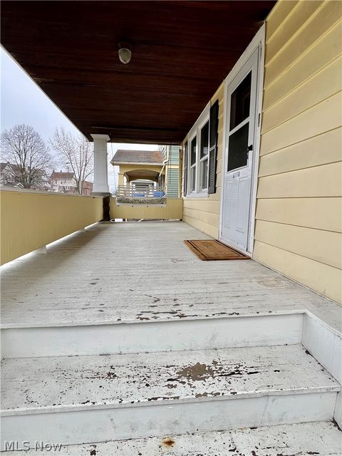 Tiny photo for 120 Longford Avenue, Elyria, OH 44035 (MLS # 5190635)