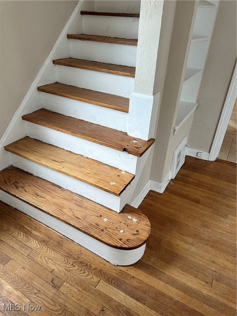 Ravinson Realty Cos Noble Park - Residential