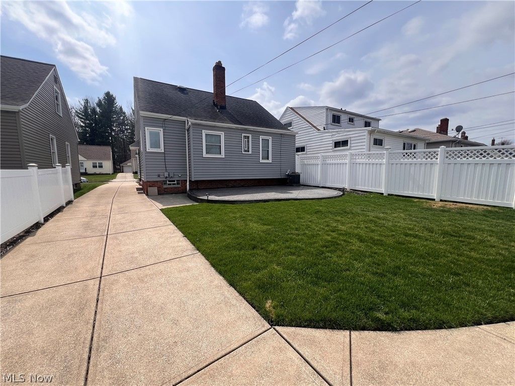 Photo of 3006 Torrington Avenue, Parma, OH 44134 (MLS # 5197916)