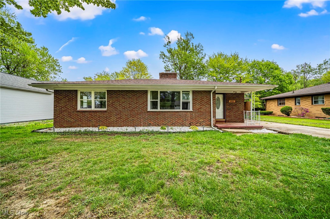 608 Lyndon Avenue, Ashtabula, Ohio image 1