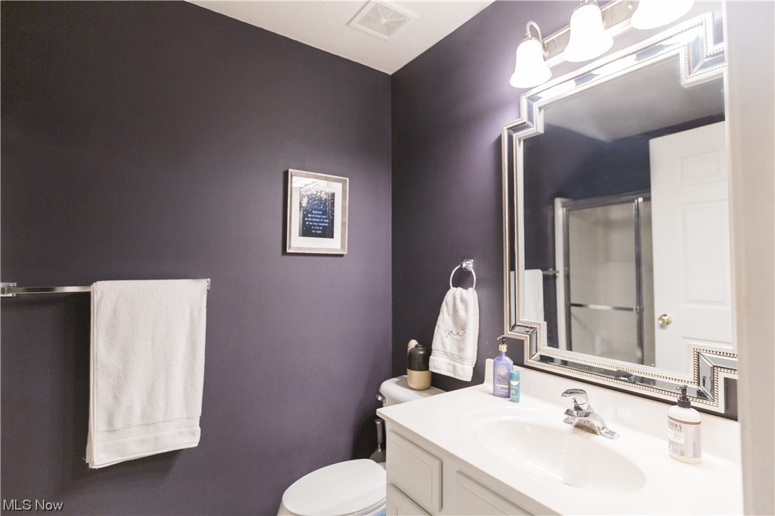 Lenox Village Condo Ph 02 - Residential