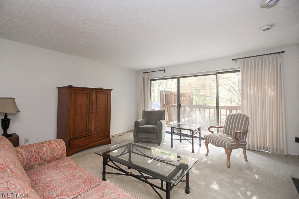 Ledgewood 05 - Residential