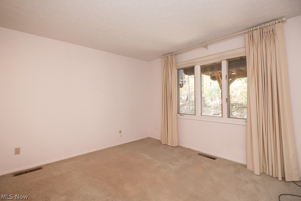 Ledgewood 05 - Residential