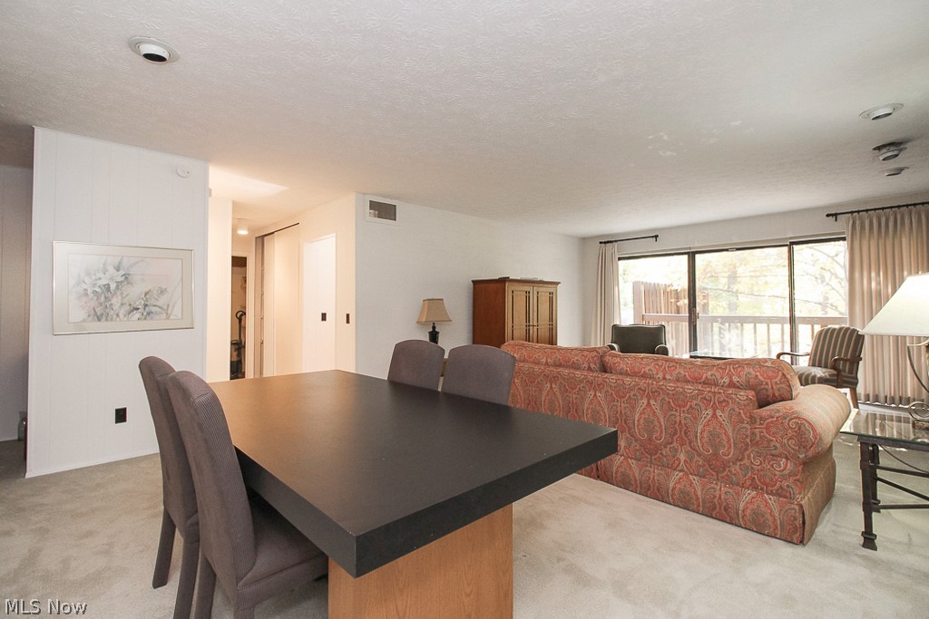 Ledgewood 05 - Residential