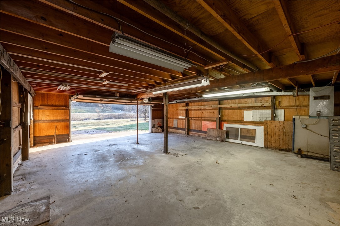6454 Beaver Dam Road, New Philadelphia, Ohio image 11