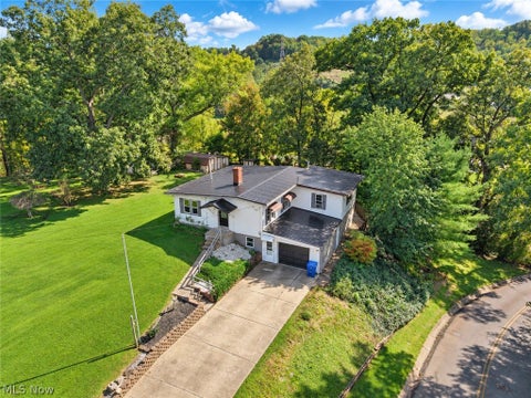 Photo of 30 Highland Drive, Caldwell, OH 43724 (MLS # 5243966)