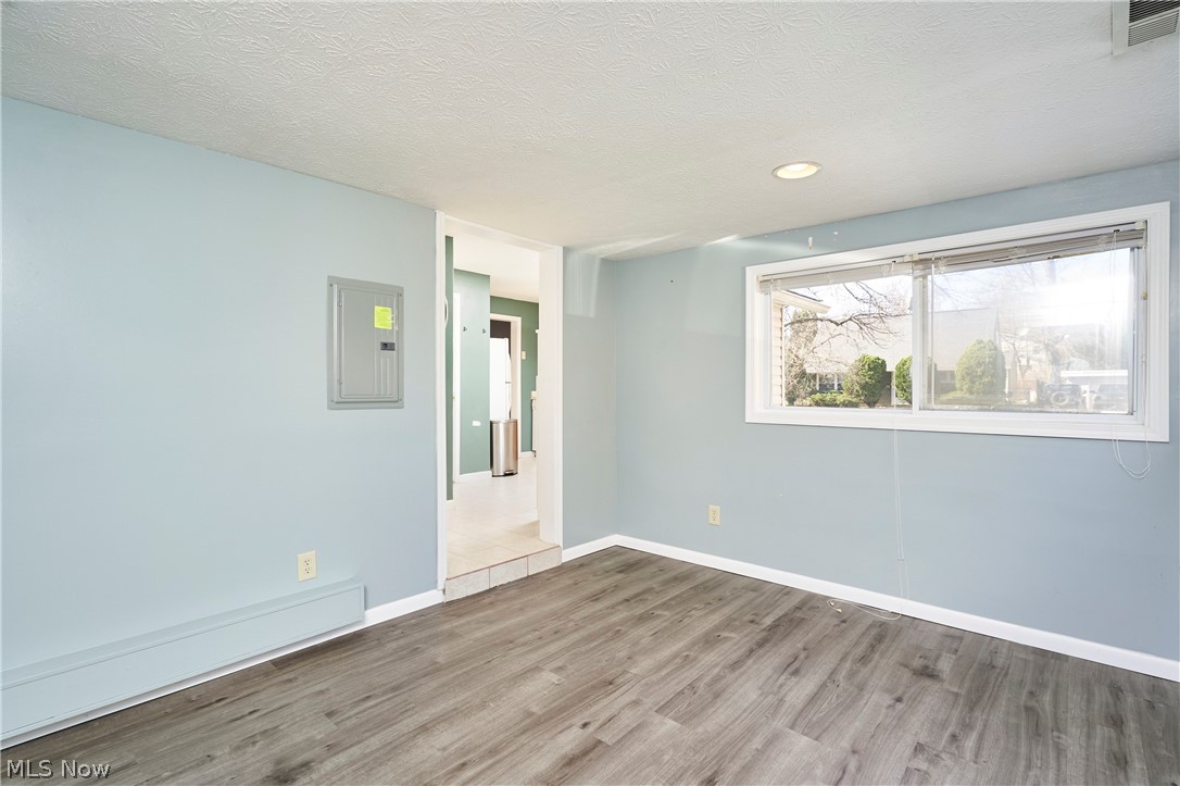 Heslop Morning View - Residential