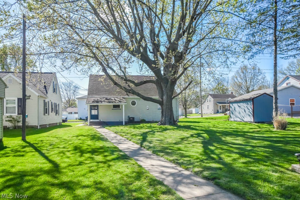 Village/Navarre - Residential