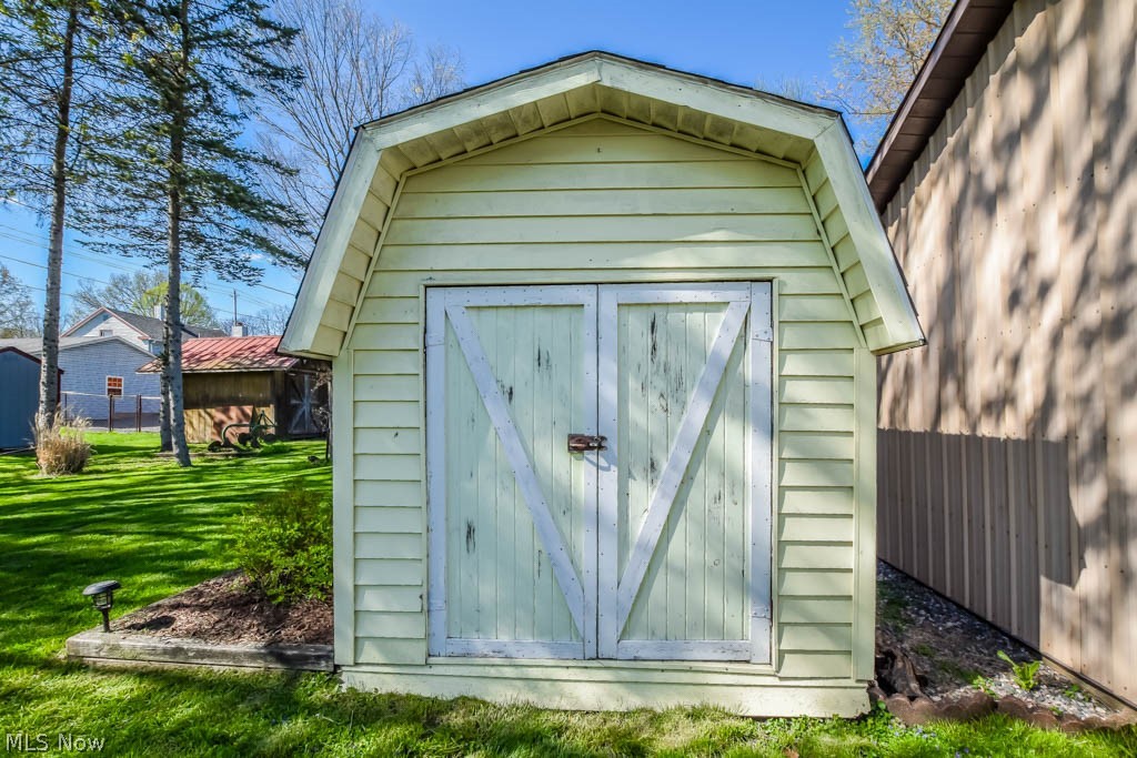 Village/Navarre - Residential