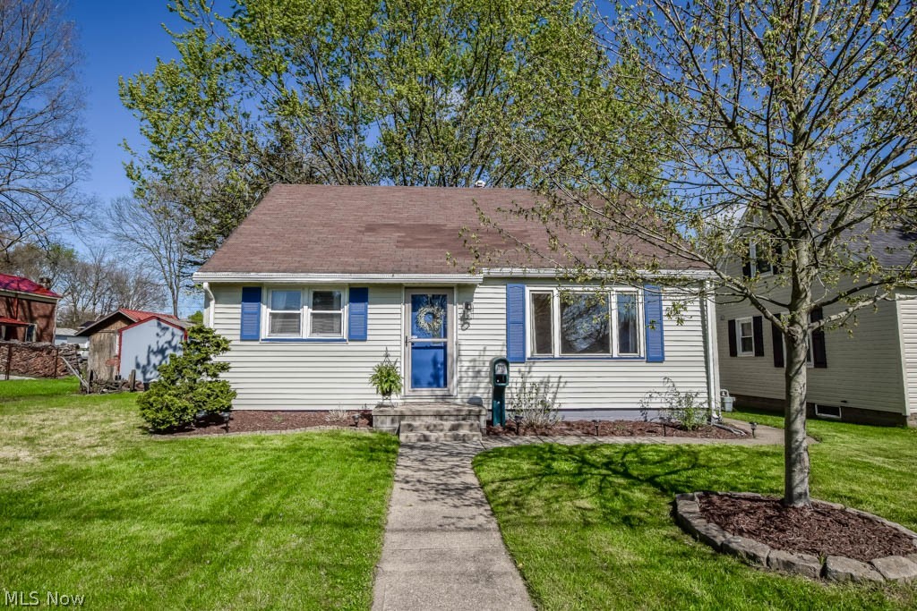 Village/Navarre - Residential