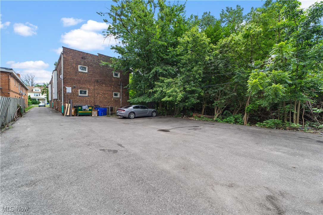3248 E 139th Street