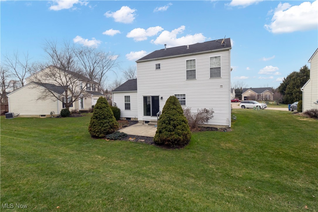 8465 Antlers Trail, North Ridgeville, Ohio image 21