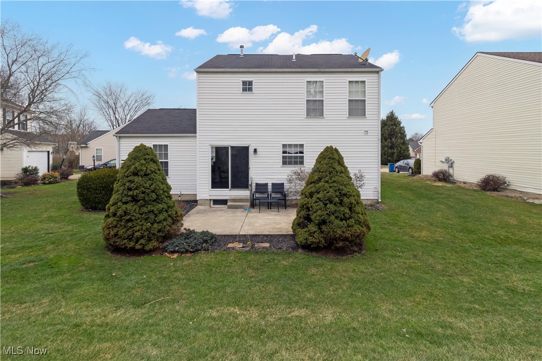 8465 Antlers Trail, North Ridgeville, Ohio image 20