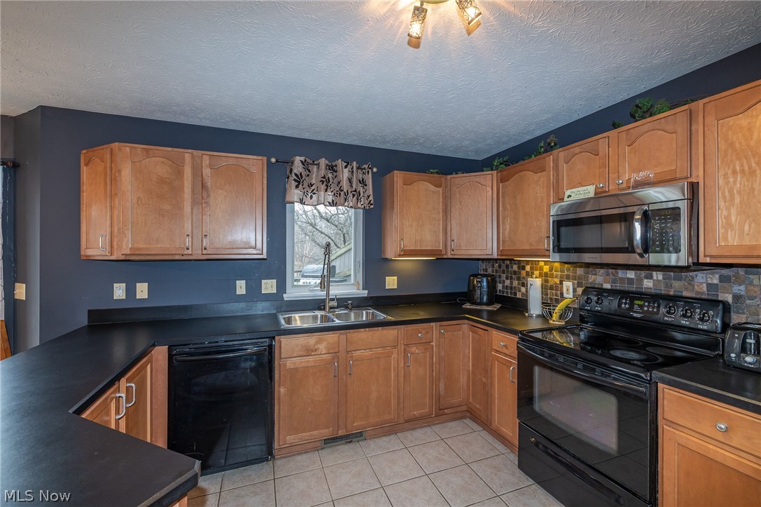 Brunswick Hills 01 - Residential