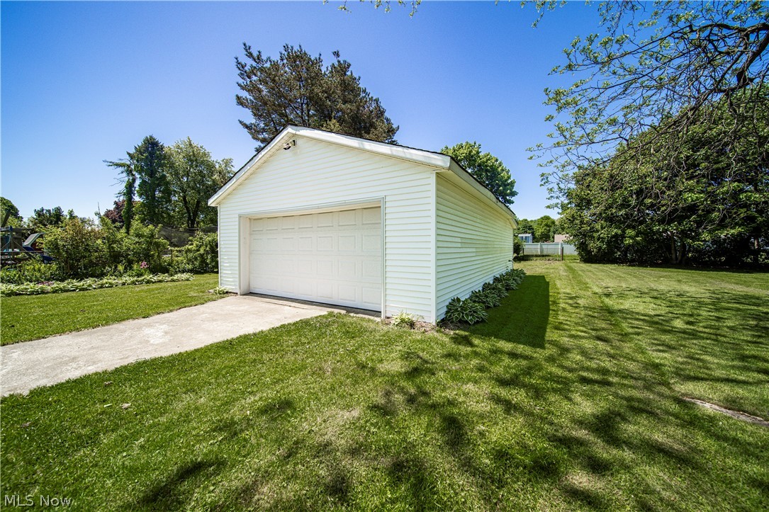 Arthur Nero - Residential