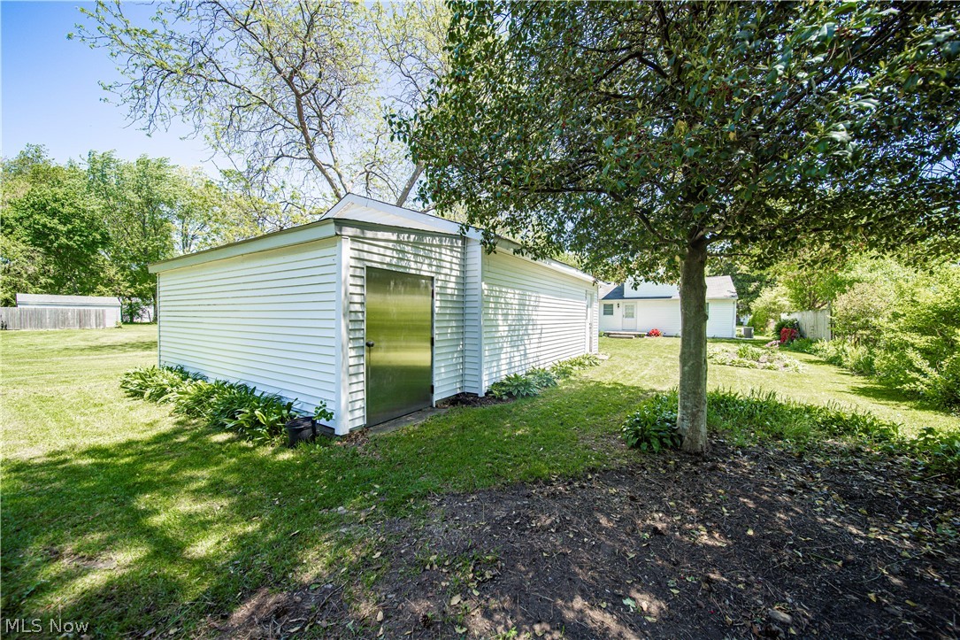 Arthur Nero - Residential