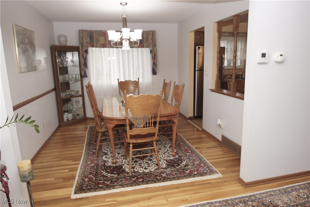 3209 King Richard Drive, Parma, Ohio image 5