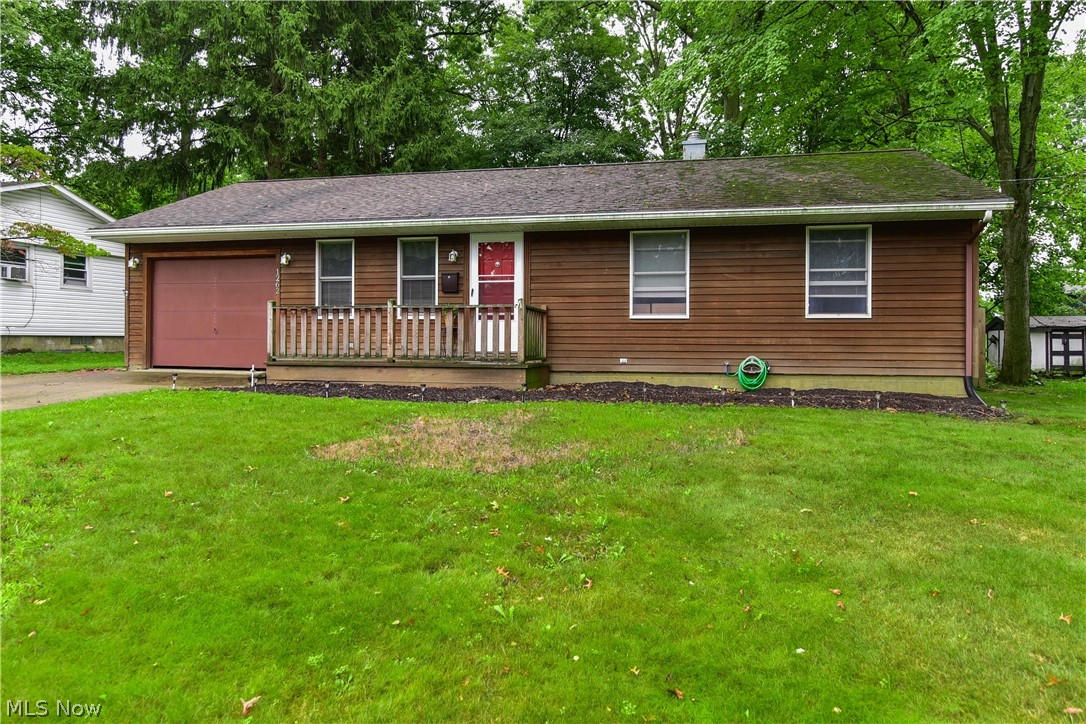 This lovely, updated ranch home in the heart of Salem is ready for you to move right in! Walk into the cozy living room that displays lots of natural light and beautiful hardwood floors. The roomy eat-in kitchen will make family dinners and entertaining a joy. This home also features three generously sized bedrooms and a gorgeously remodeled bathroom. The full basement could easily be converted into your home gym, game room, or be used for ample storage space. The outside of this ranch has been meticulously well maintained and features a large deck on the front and a fully fenced in backyard, perfect for kids, pets, or private entertaining. Close to restaurants, shopping, golf courses, and more - this home is a definite must see!