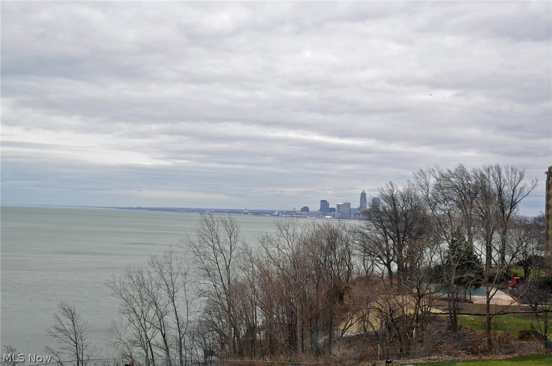 The Meridian - Residential