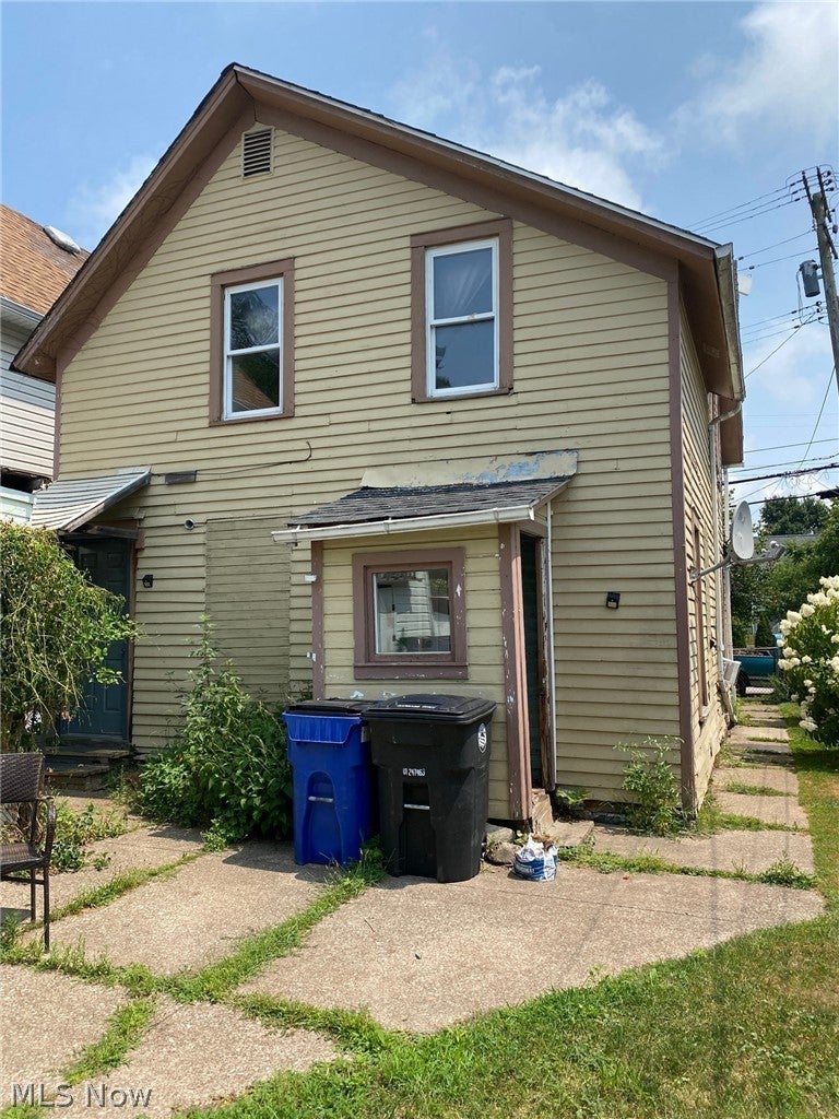 2060 W 44th Street