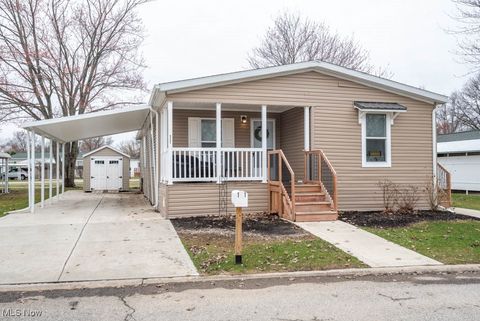 11 Trolleyview Vw, Olmsted Township, OH 44138 - #: 5108163