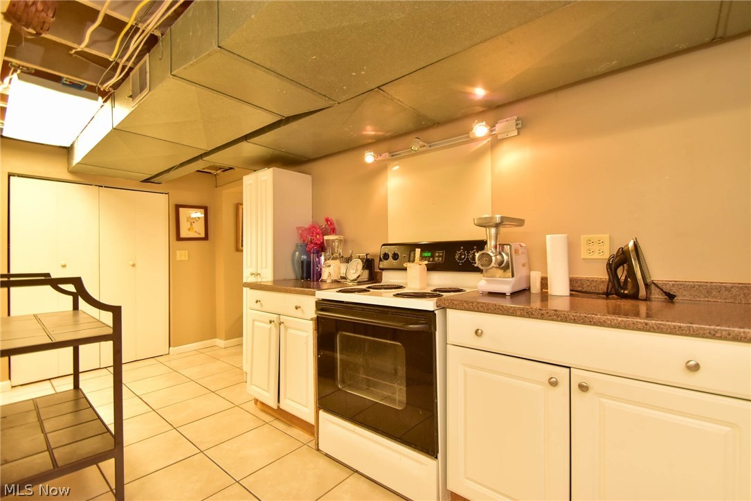 Tippecanoe Estate 16 - Residential