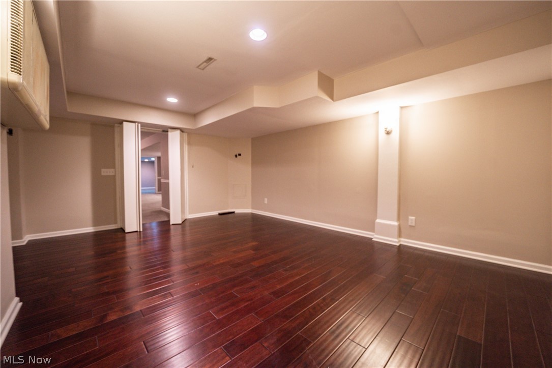 Waterford Xing South 09 - Residential