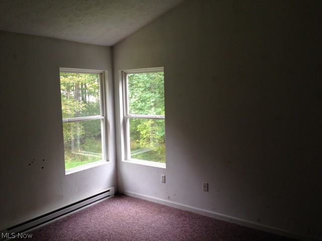 Roaming Rock Shores - Residential