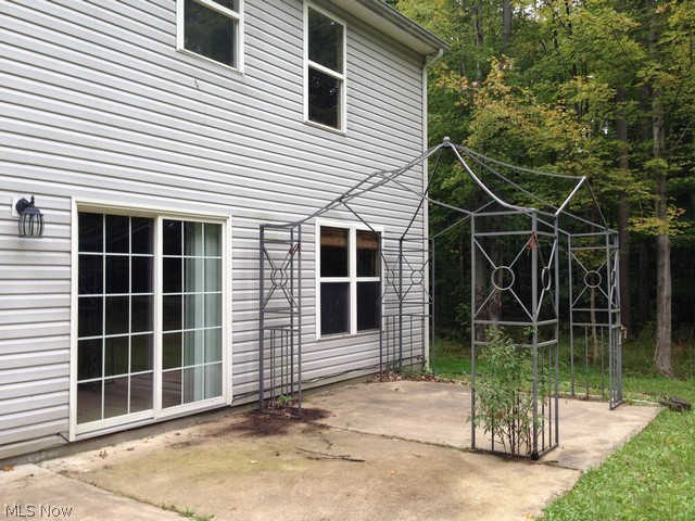 Roaming Rock Shores - Residential