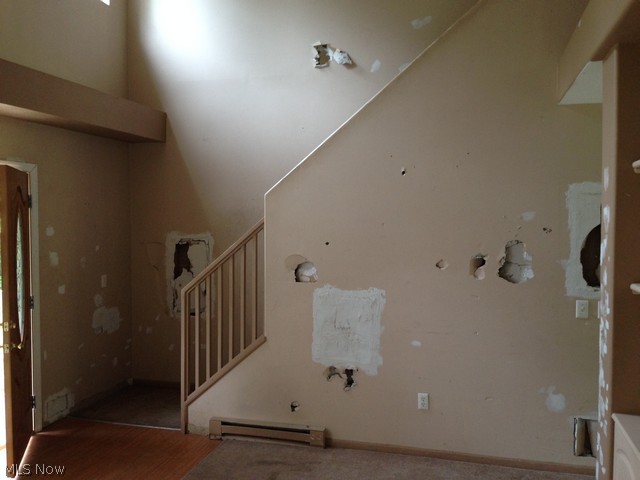 Roaming Rock Shores - Residential