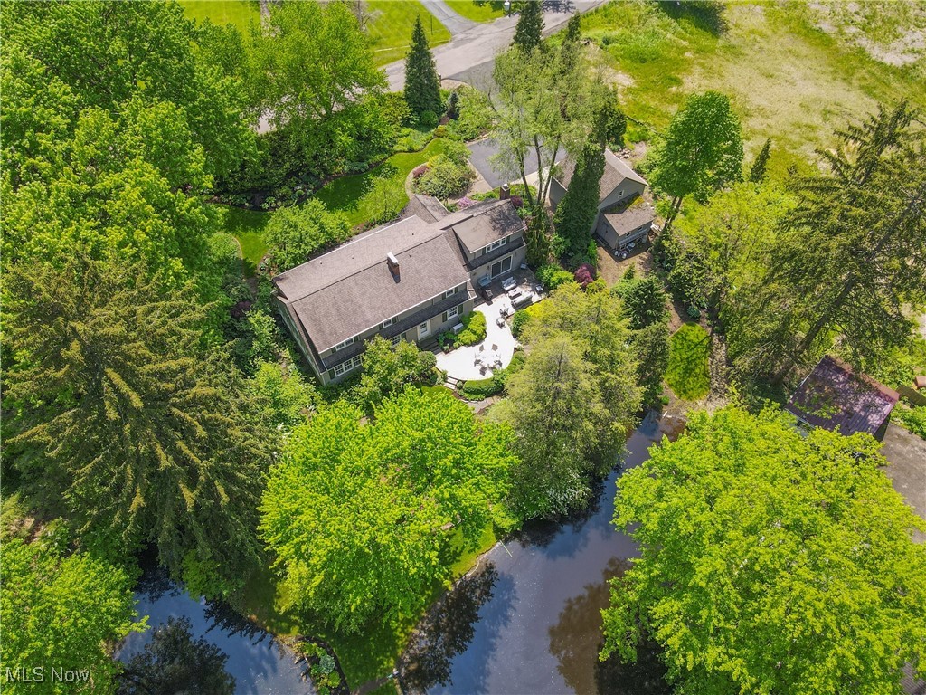 7700 Clarion Drive, Chagrin Falls, Ohio image 47
