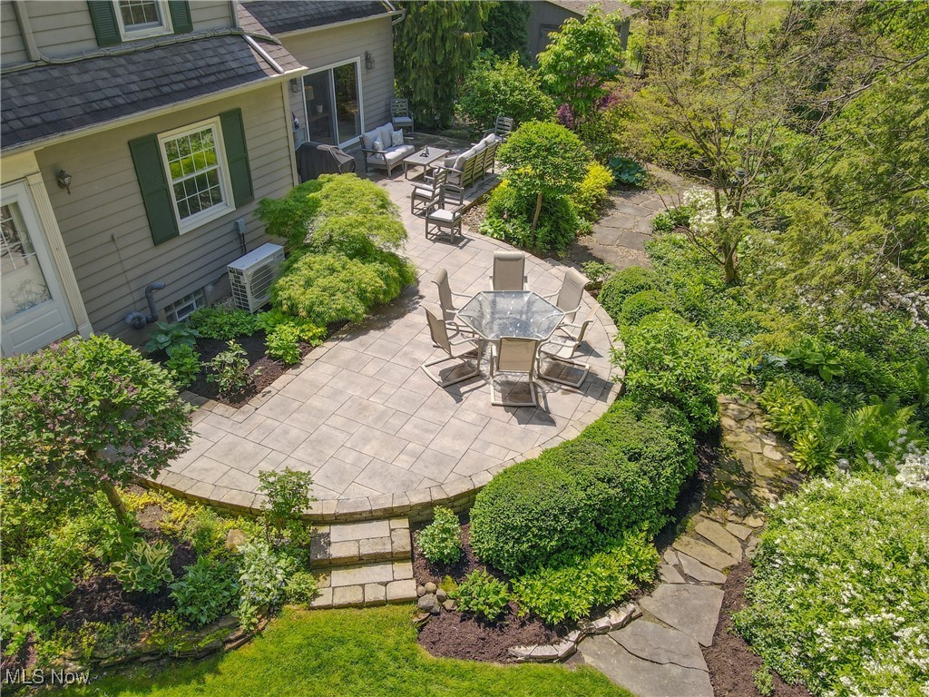 7700 Clarion Drive, Chagrin Falls, Ohio image 39