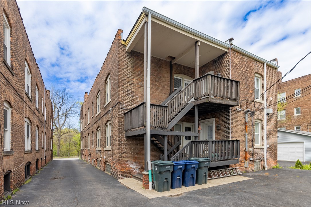 The Roy - Residential
