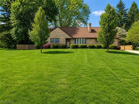 Homes For Sale - 5960 Lasater Drive<br/> Stark County, Canton, OH 44718